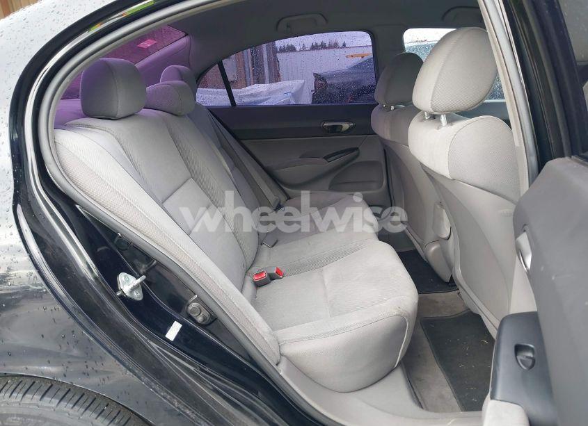 Photo 8 of 2010 Honda Civic LX (VIN 19XFA1F59AE068869)