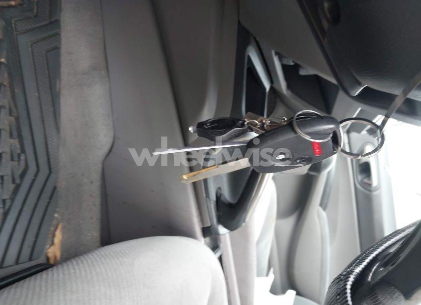 Photo 11 of 2010 Honda Civic LX (VIN 19XFA1F59AE069634)