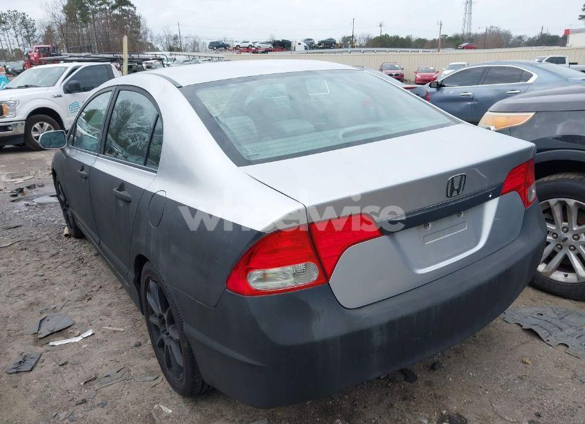 Photo 3 of 2010 Honda Civic LX (VIN 19XFA1F59AE069634)