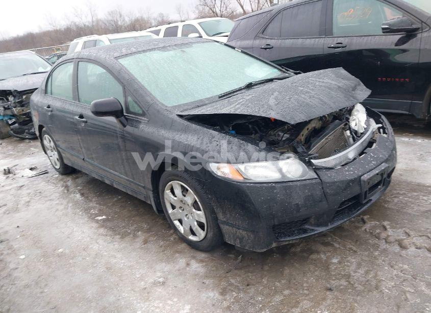 2011 Honda Civic LX (VIN 19XFA1F59BE003702) main photo