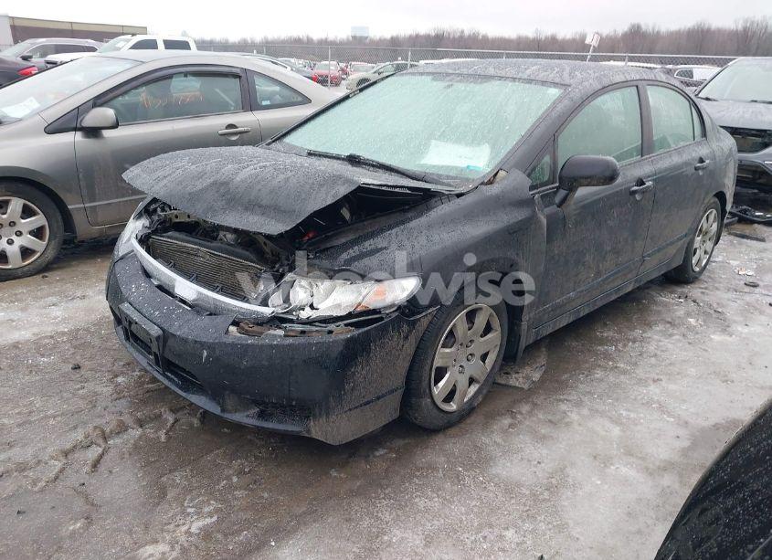 Photo 2 of 2011 Honda Civic LX (VIN 19XFA1F59BE003702)