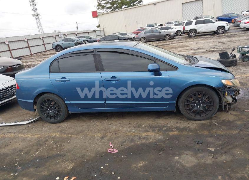 Photo 13 of 2011 Honda Civic LX (VIN 19XFA1F59BE014456)