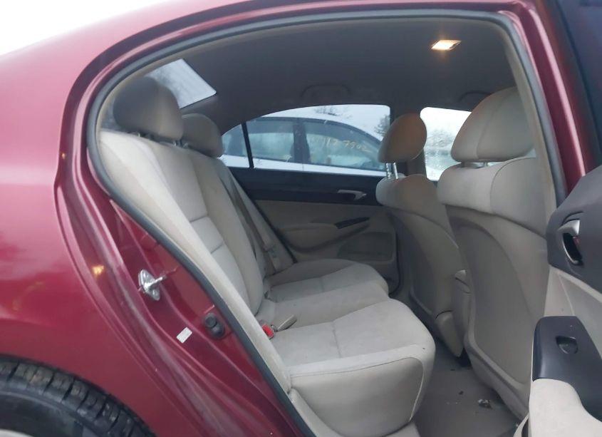 Photo 8 of 2011 Honda Civic LX (VIN 19XFA1F59BE014652)