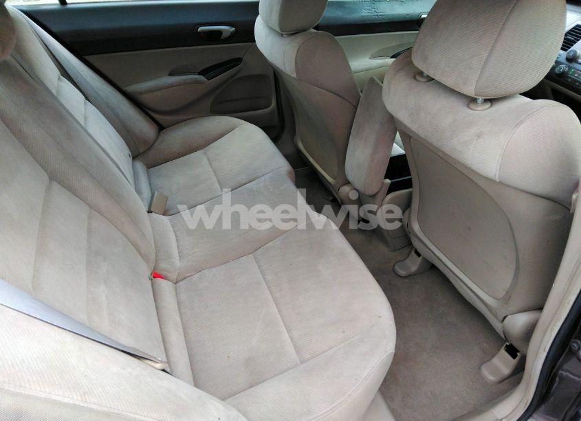 Photo 8 of 2011 Honda Civic LX (VIN 19XFA1F59BE016434)