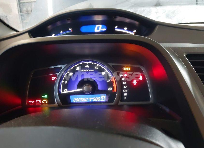 Photo 7 of 2011 Honda Civic LX (VIN 19XFA1F59BE018703)