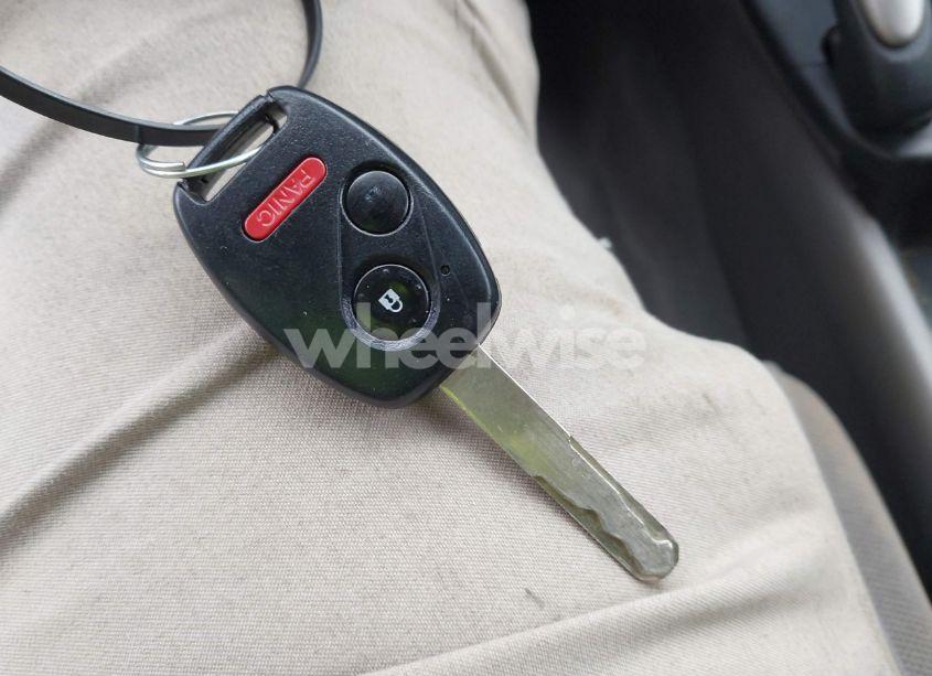 Photo 11 of 2011 Honda Civic LX (VIN 19XFA1F59BE034903)