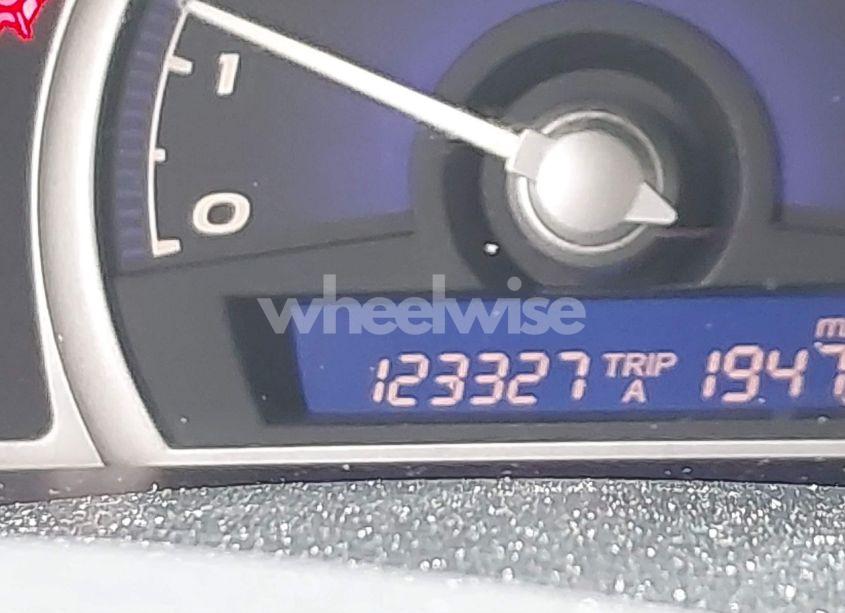 Photo 16 of 2011 Honda Civic LX (VIN 19XFA1F59BE034903)