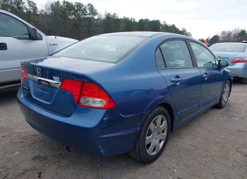 Photo 4 of 2011 Honda Civic LX (VIN 19XFA1F59BE035923)