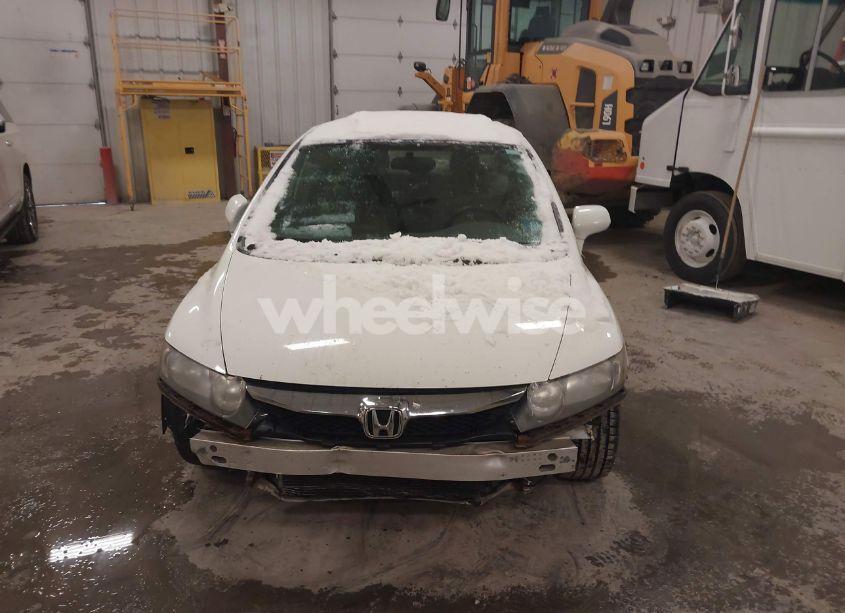 Photo 6 of 2011 Honda Civic LX (VIN 19XFA1F59BE048350)