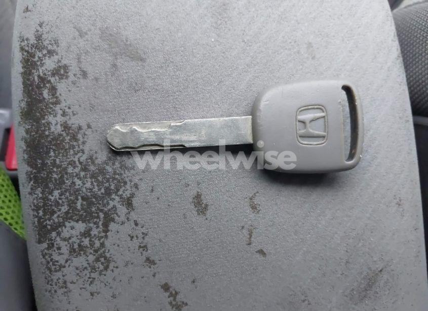 Photo 11 of 2010 Honda Civic LX (VIN 19XFA1F5XAE043009)