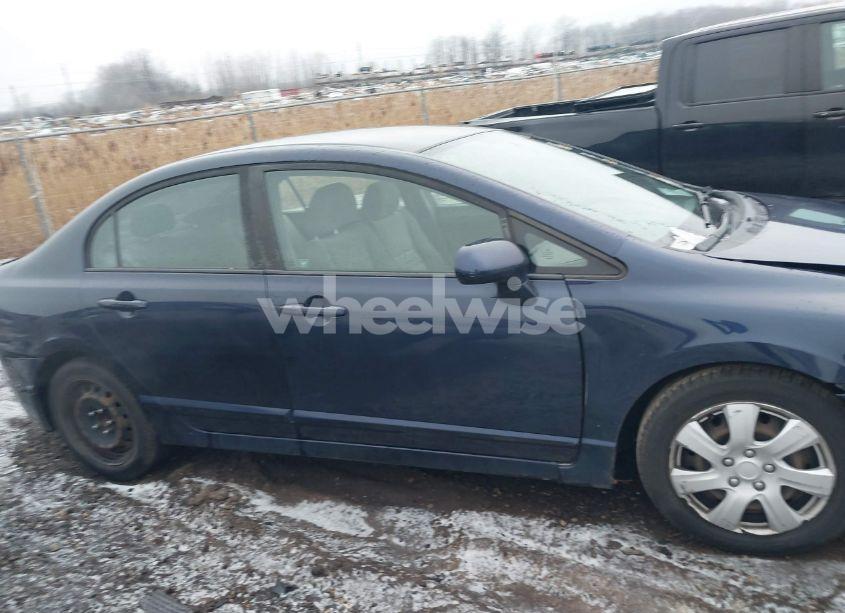 Photo 13 of 2010 Honda Civic LX (VIN 19XFA1F5XAE043009)