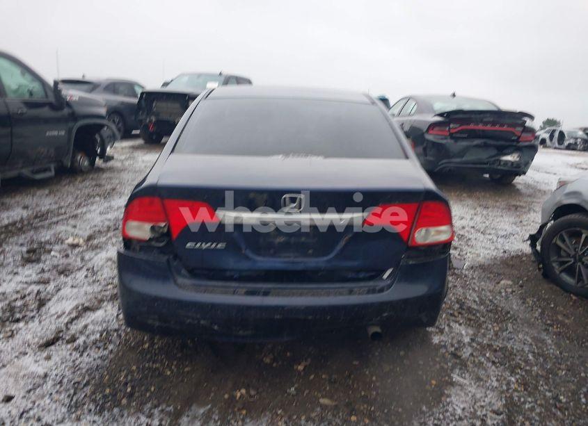Photo 16 of 2010 Honda Civic LX (VIN 19XFA1F5XAE043009)