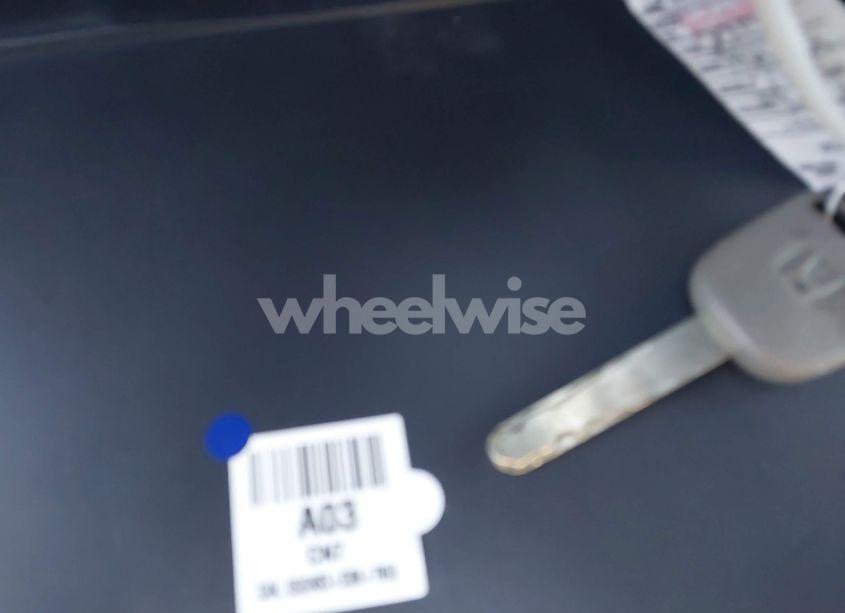 Photo 11 of 2010 Honda Civic LX (VIN 19XFA1F5XAE069576)