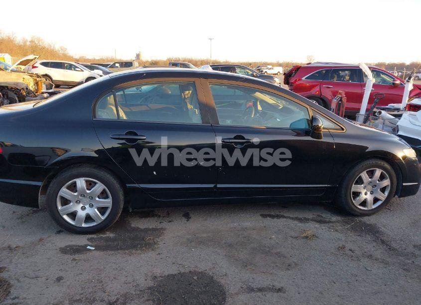 Photo 13 of 2010 Honda Civic LX (VIN 19XFA1F5XAE069576)