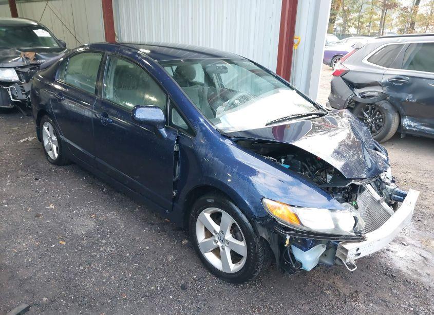 2011 Honda Civic LX (VIN 19XFA1F5XBE001344) main photo