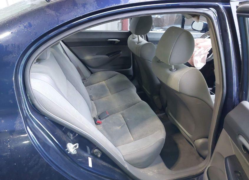 Photo 8 of 2011 Honda Civic LX (VIN 19XFA1F5XBE001344)