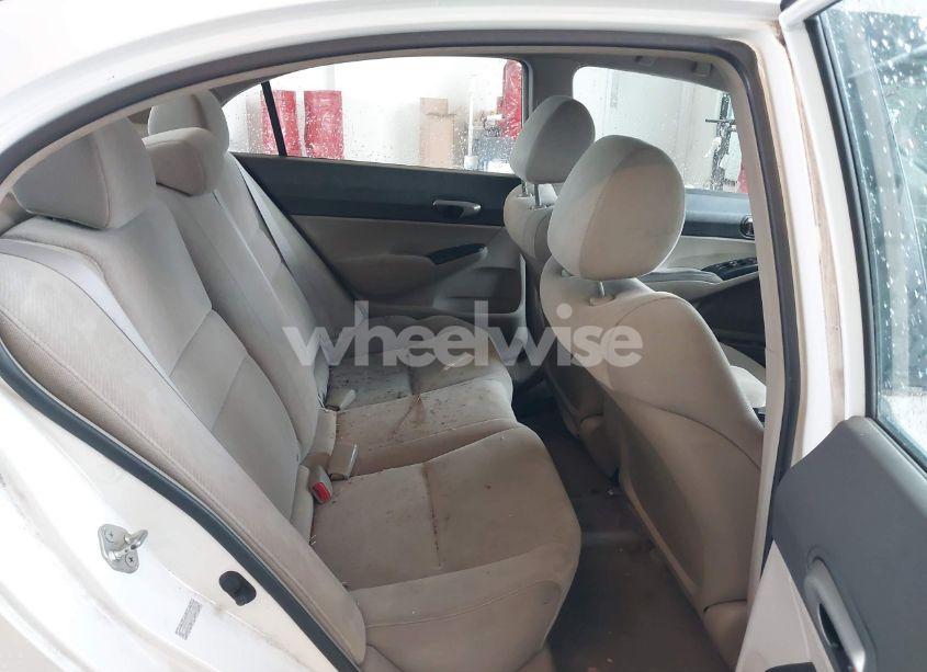 Photo 8 of 2011 Honda Civic LX (VIN 19XFA1F5XBE031881)