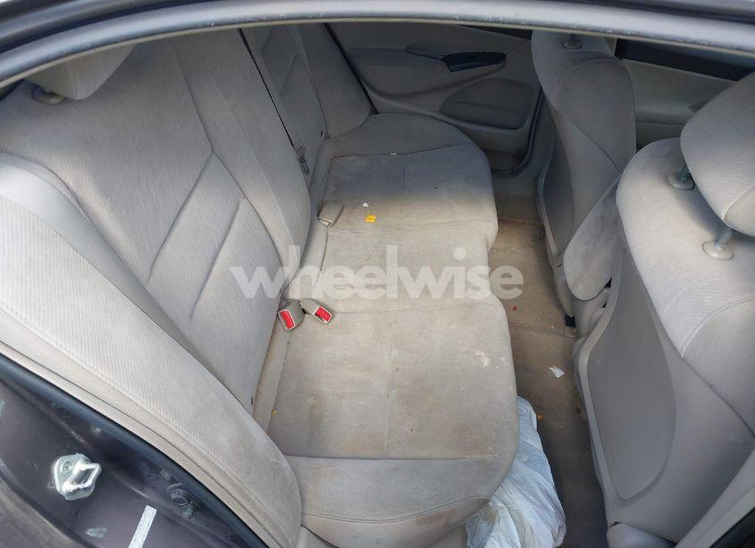 Photo 8 of 2011 Honda Civic LX (VIN 19XFA1F5XBE035459)