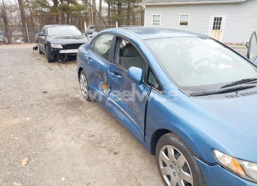 Photo 13 of 2011 Honda Civic LX (VIN 19XFA1F5XBE046901)