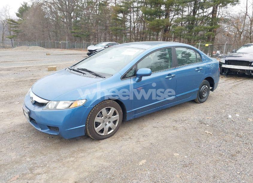 Photo 2 of 2011 Honda Civic LX (VIN 19XFA1F5XBE046901)