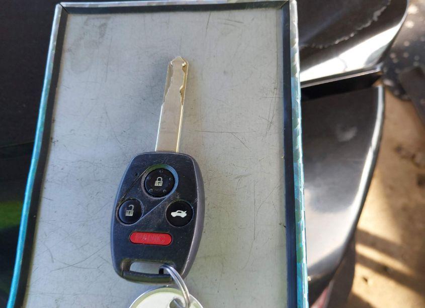 Photo 11 of 2011 Honda Civic LX-S (VIN 19XFA1F60BE042381)