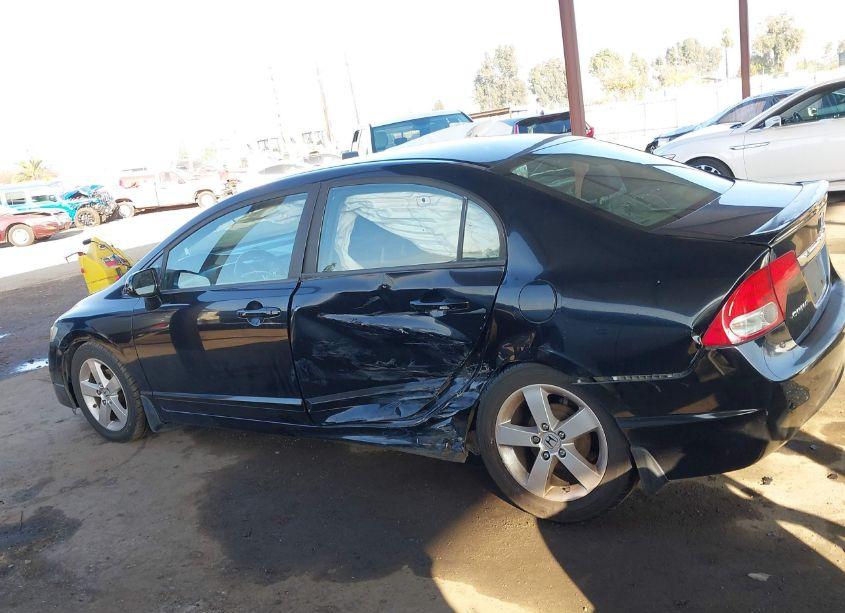 Photo 14 of 2011 Honda Civic LX-S (VIN 19XFA1F60BE042381)