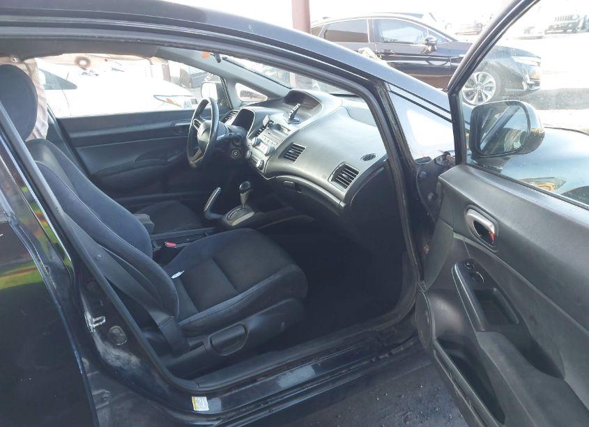 Photo 5 of 2011 Honda Civic LX-S (VIN 19XFA1F60BE042381)