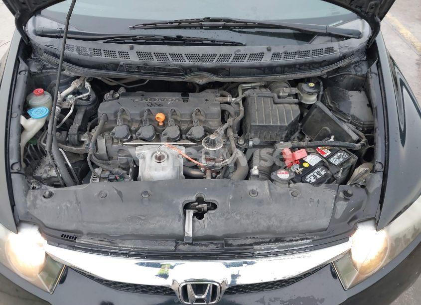 Photo 10 of 2011 Honda Civic LX-S (VIN 19XFA1F61BE037285)