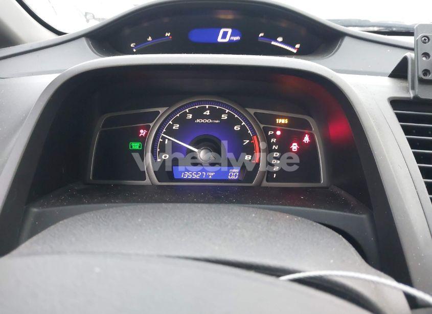 Photo 7 of 2011 Honda Civic LX-S (VIN 19XFA1F61BE037285)