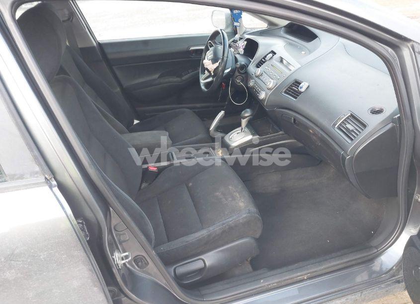 Photo 5 of 2010 Honda Civic LX-S (VIN 19XFA1F62AE023412)