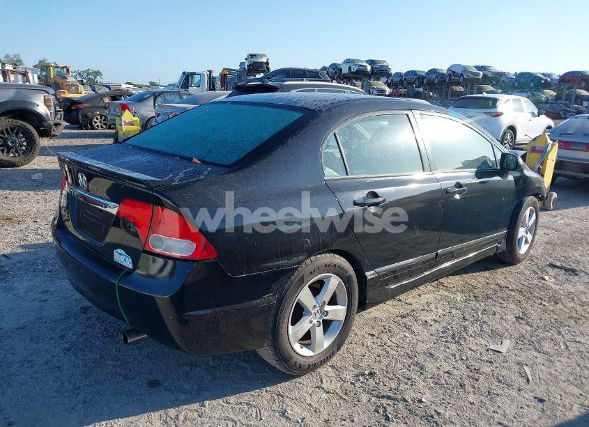 Photo 4 of 2010 Honda Civic LX-S (VIN 19XFA1F62AE037195)