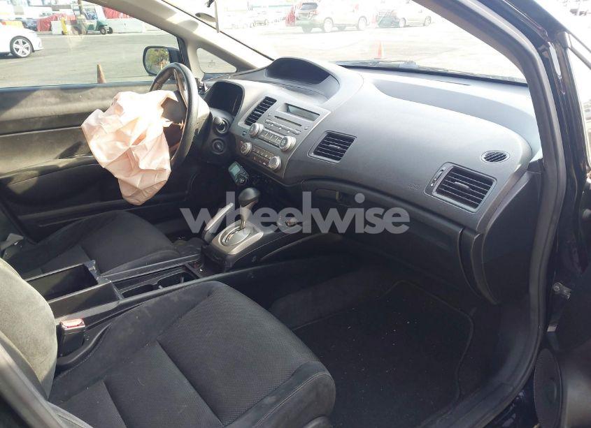 Photo 5 of 2010 Honda Civic LX-S (VIN 19XFA1F62AE066082)