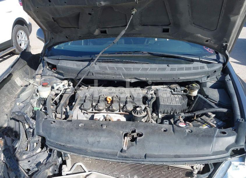 Photo 10 of 2011 Honda Civic LX-S (VIN 19XFA1F62BE041264)