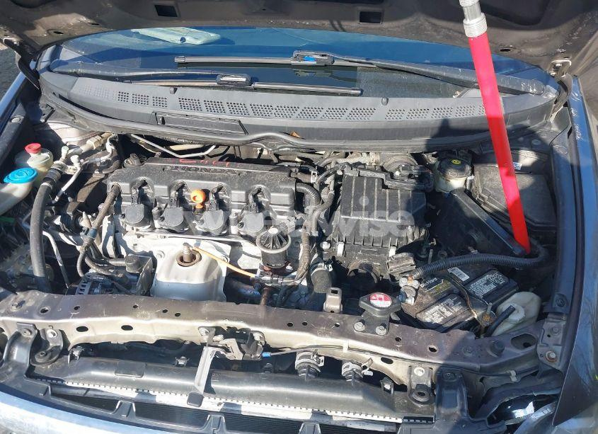 Photo 10 of 2010 Honda Civic LX-S (VIN 19XFA1F63AE082274)