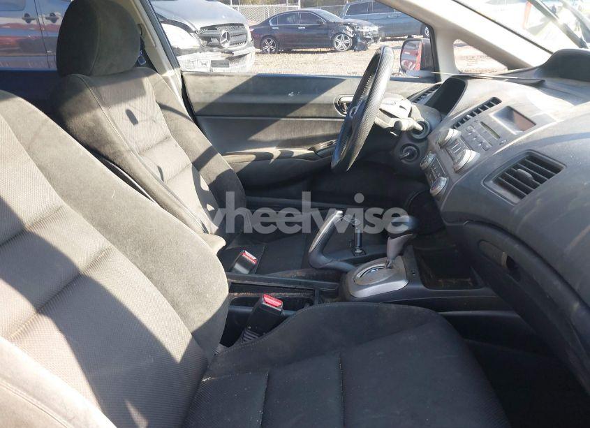 Photo 5 of 2010 Honda Civic LX-S (VIN 19XFA1F63AE082274)