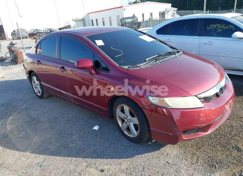 2011 Honda Civic LX-S (VIN 19XFA1F63BE008001) main photo