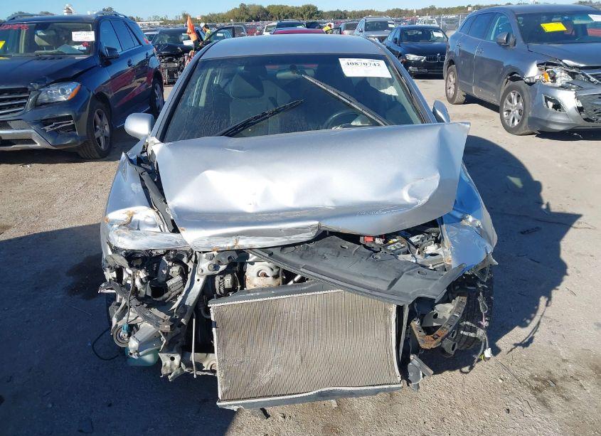 Photo 12 of 2011 Honda Civic LX-S (VIN 19XFA1F63BE012503)