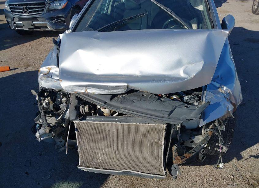 Photo 6 of 2011 Honda Civic LX-S (VIN 19XFA1F63BE012503)