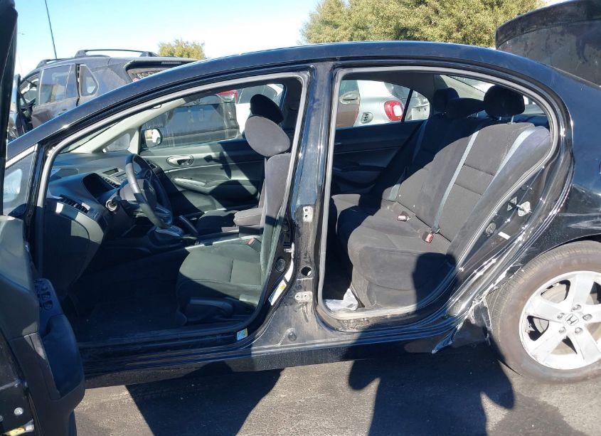 Photo 8 of 2010 Honda Civic LX-S (VIN 19XFA1F64AE041457)