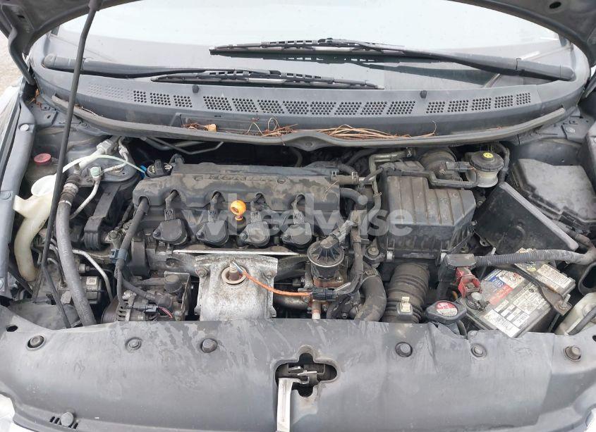 Photo 10 of 2010 Honda Civic LX-S (VIN 19XFA1F64AE058887)