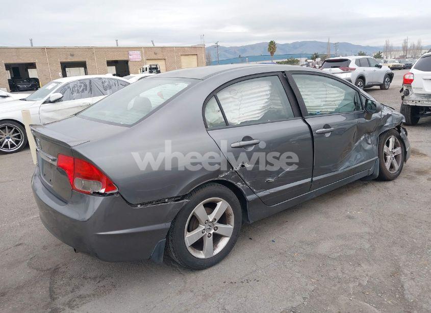 Photo 4 of 2010 Honda Civic LX-S (VIN 19XFA1F64AE058887)