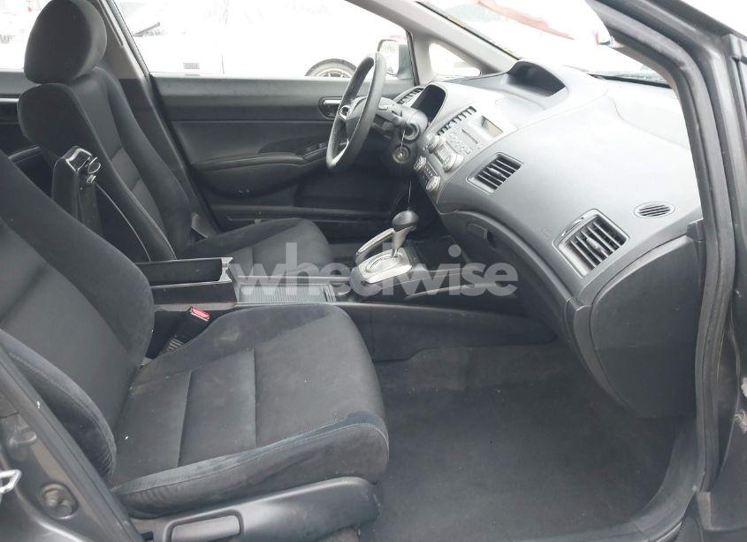 Photo 5 of 2010 Honda Civic LX-S (VIN 19XFA1F64AE058887)