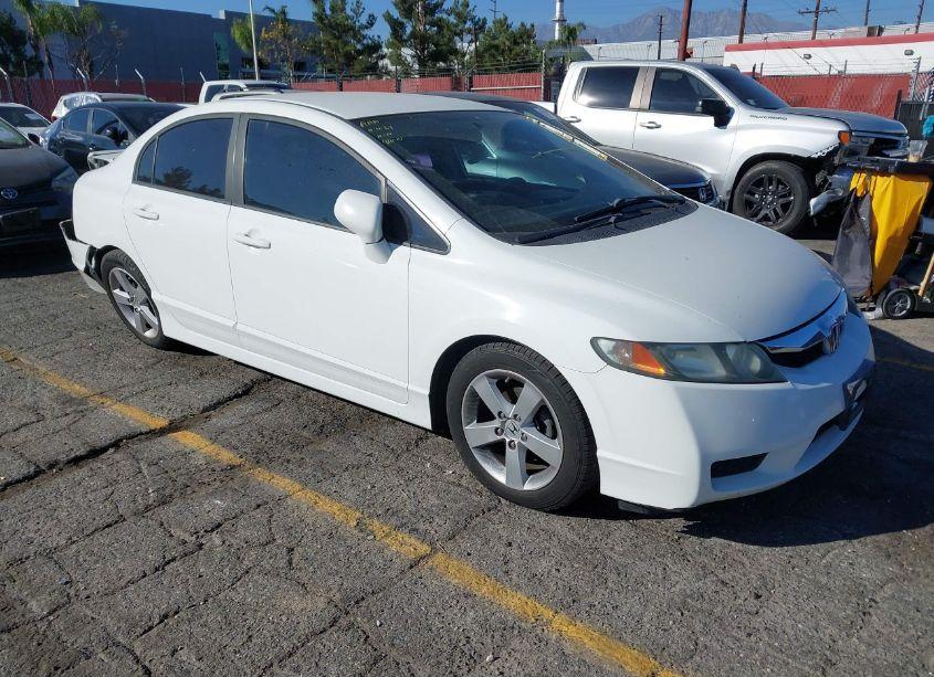 2011 Honda Civic LX-S (VIN 19XFA1F66BE009899) main photo