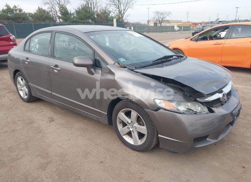2011 Honda Civic LX-S (VIN 19XFA1F66BE013578) main photo