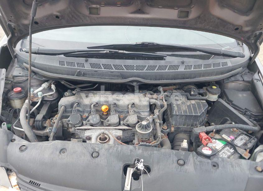 Photo 10 of 2011 Honda Civic LX-S (VIN 19XFA1F66BE013578)