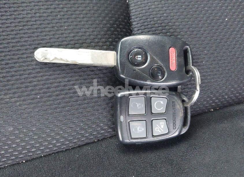 Photo 11 of 2011 Honda Civic LX-S (VIN 19XFA1F66BE013578)