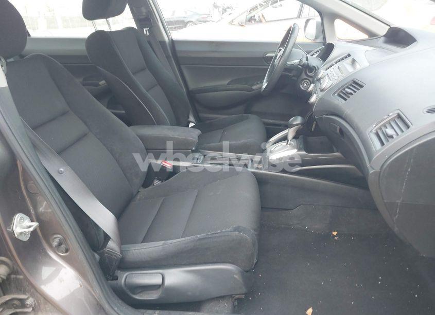 Photo 5 of 2011 Honda Civic LX-S (VIN 19XFA1F66BE013578)