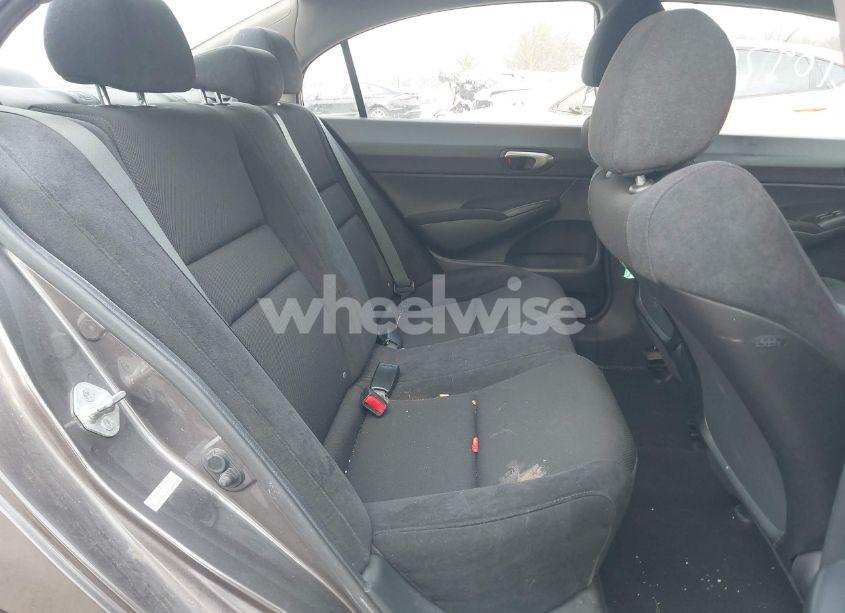 Photo 8 of 2011 Honda Civic LX-S (VIN 19XFA1F66BE013578)