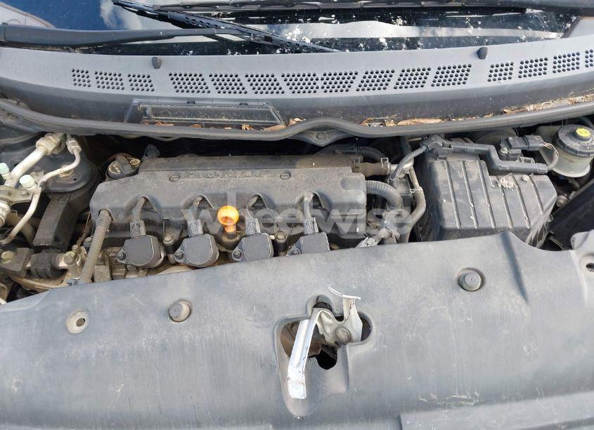 Photo 10 of 2011 Honda Civic LX-S (VIN 19XFA1F66BE036925)