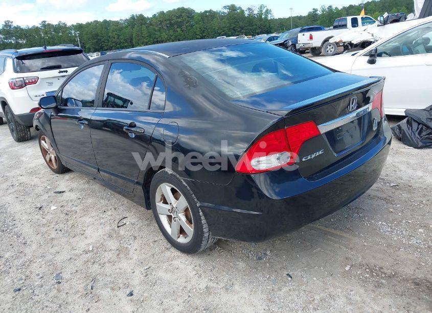 Photo 3 of 2011 Honda Civic LX-S (VIN 19XFA1F66BE036925)